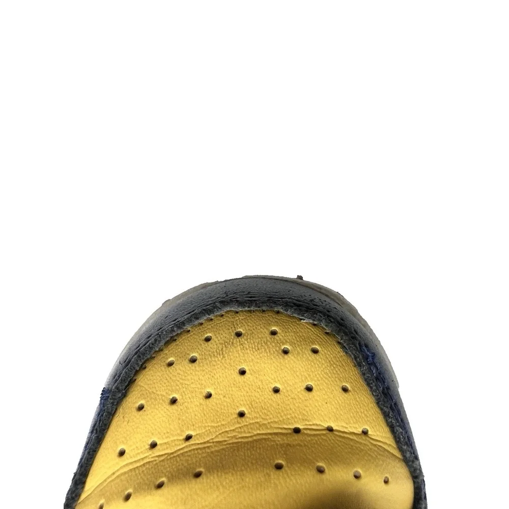 Nike Swoosh Sneakers 8C Age 3-4 Shoe Athletic Footwear Baby Clothing Accessory